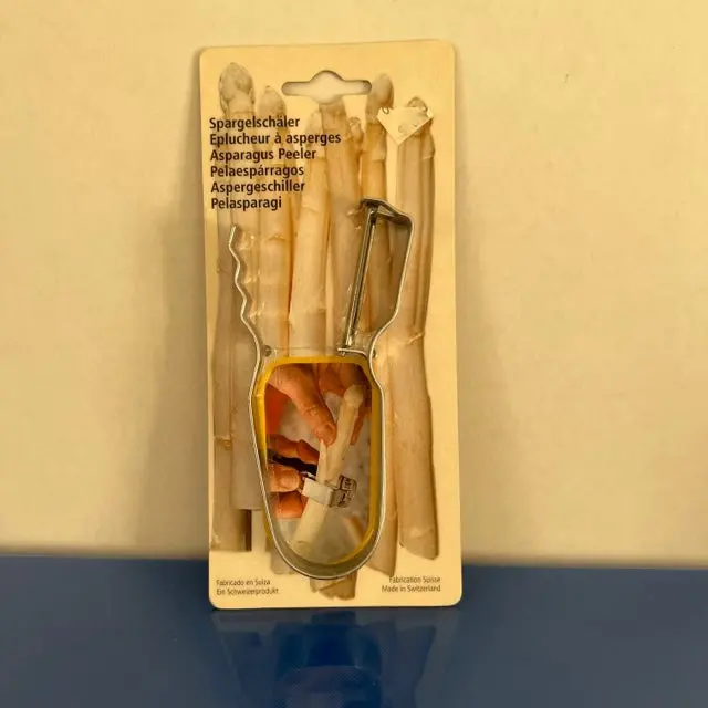 Asparagus Peeler And Stalk Trimmer 1