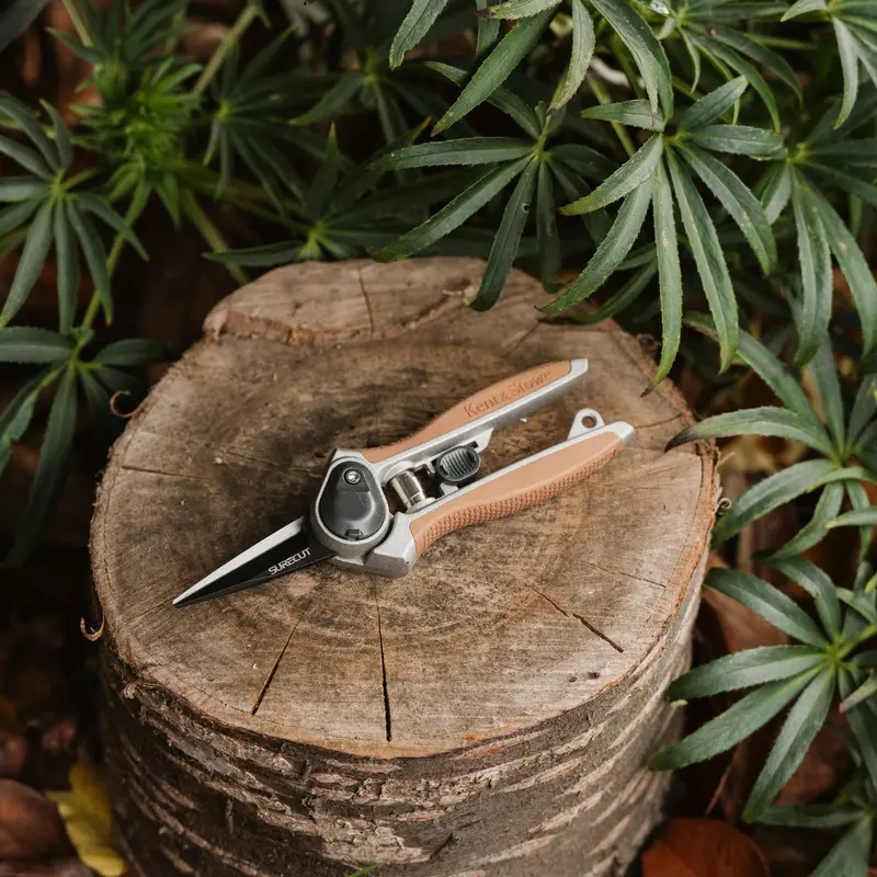 Kent & Stowe Garden Life Precision Flower Snips 1