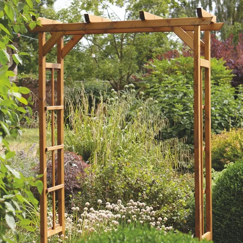 Tom Chambers Middleham Wooden Garden Arch Structure 1